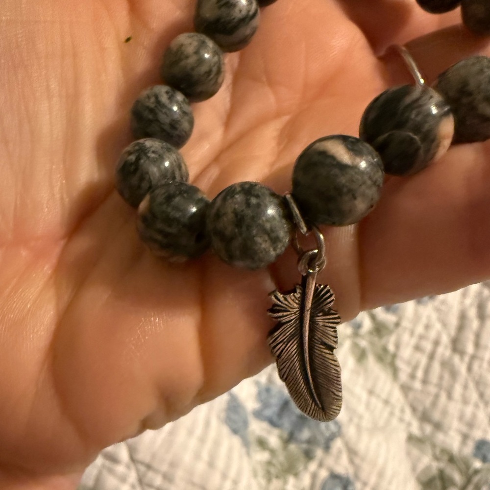 Elegant Silver Feather Charm Bracelet